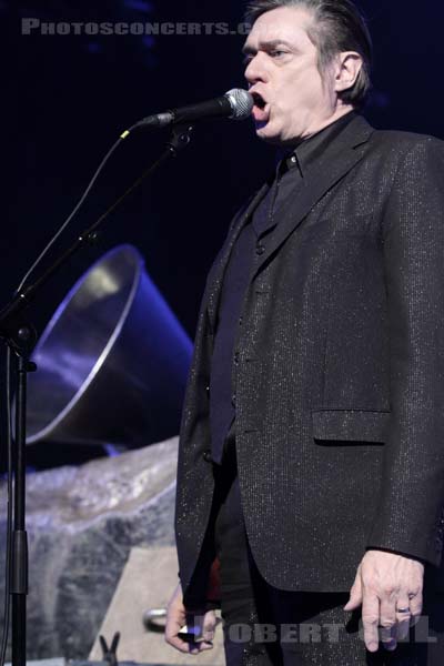 EINSTURZENDE NEUBAUTEN - 2014-11-17 - PARIS - Le Trianon - Christian Emmerich [Blixa Bargeld]